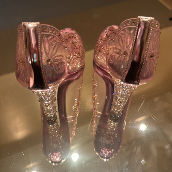 DOLCE & GABBANA Cinderella PVC Lucite Crystal Heels - Picture 6 of 10